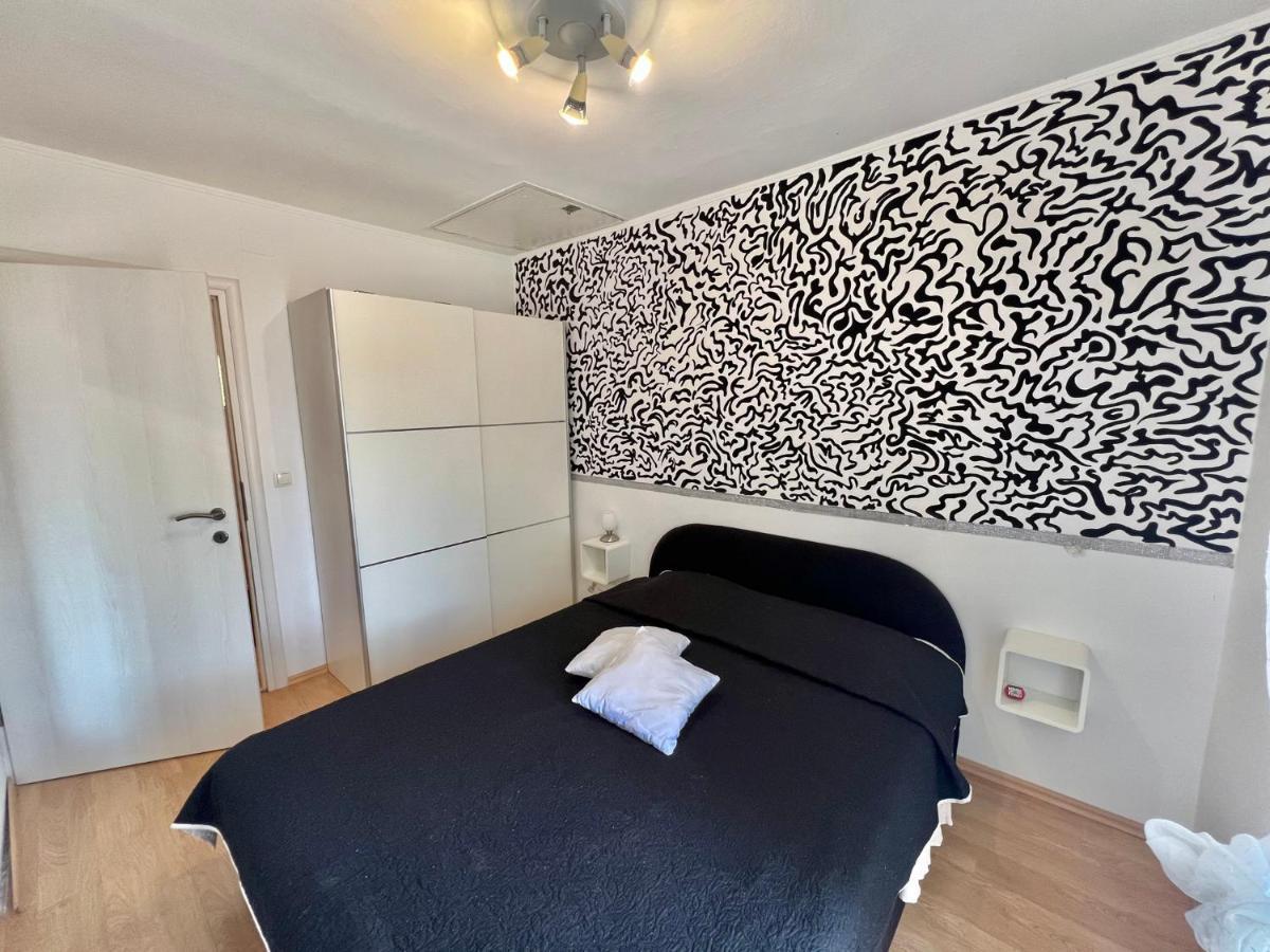 Apartments In Dramalj 45034 Extérieur photo